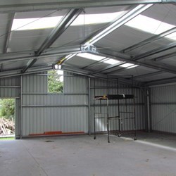 roof almost finished. The thermal insulation is a reinforced glass wool blanket from 50mm.